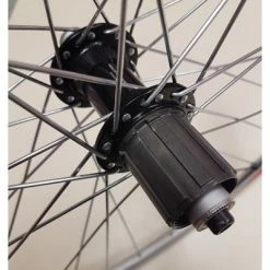 Mach1 Roue Vélo Course 700 Arrière Alu Cassette à Blocage Rapide 8 Mach1 Roue Vélo Course 700 Arrière Alu Cassette à Blocage Rapide -Par taille Soldes roue velo course 700 arriere alu cassette a blocage rapide full 3